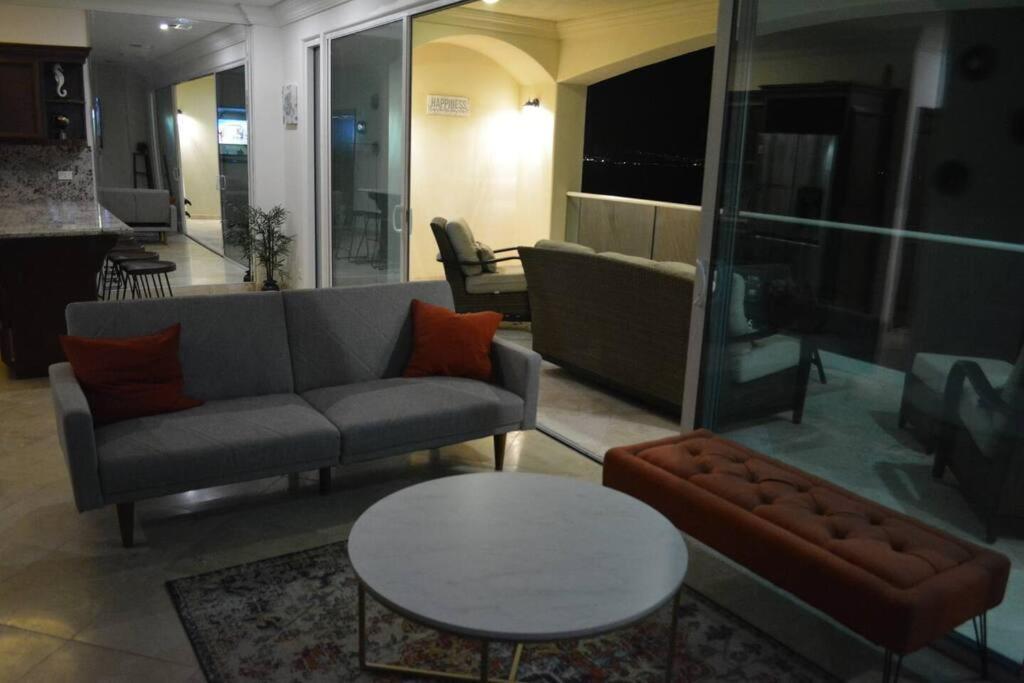 Ocean Front Condo @ Las Olas Grand Росарито Экстерьер фото