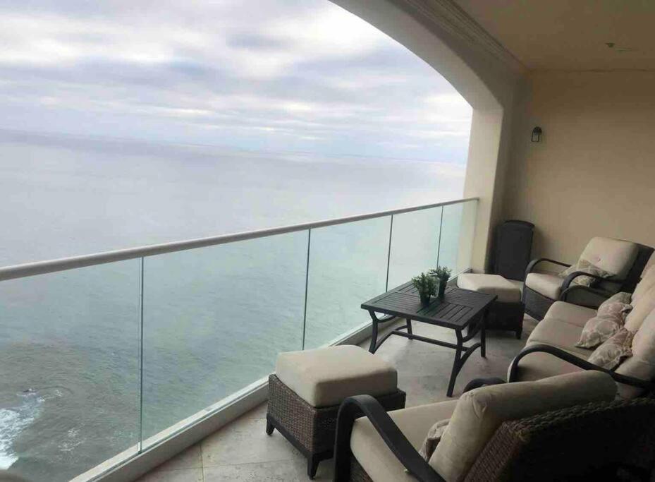 Ocean Front Condo @ Las Olas Grand Росарито Экстерьер фото